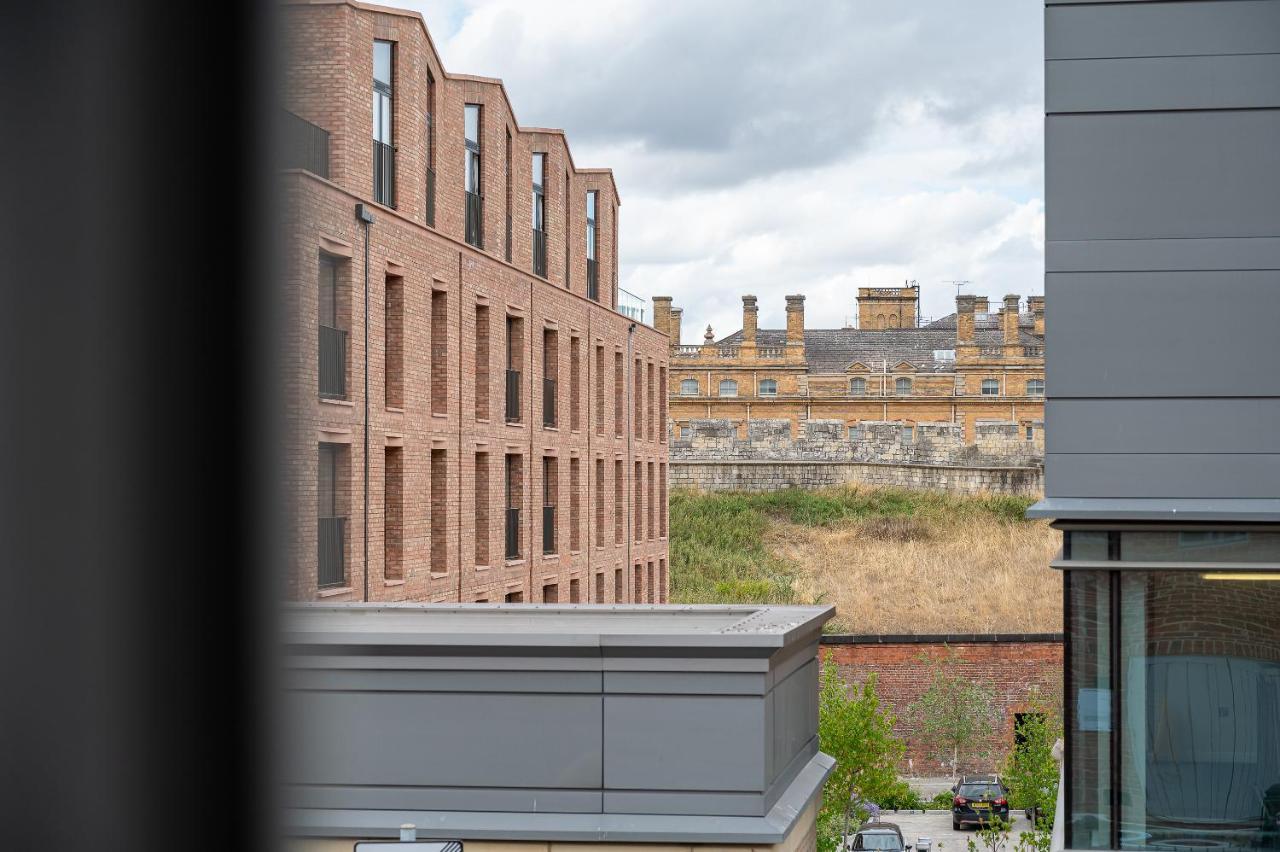 The Falcon Tap Apartment York Exterior foto