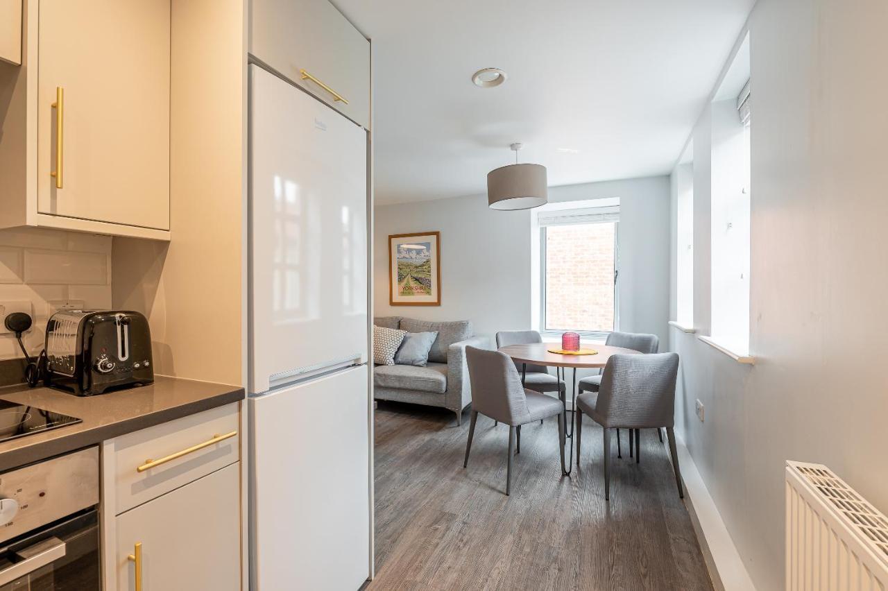 The Falcon Tap Apartment York Exterior foto
