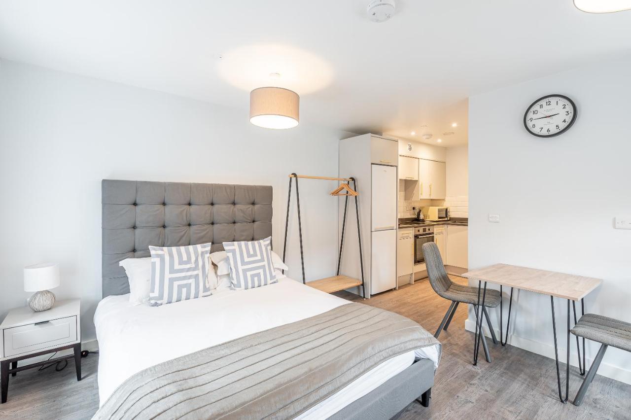 The Falcon Tap Apartment York Exterior foto